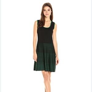 Anne Klein Green Knit Fit and Flare  Dress size Medium